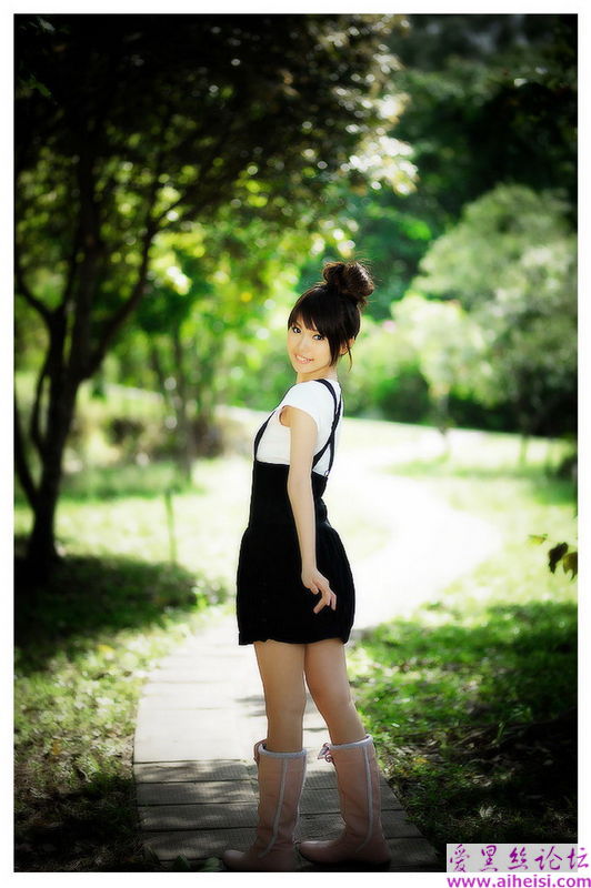 养眼美女---关莉莎套图