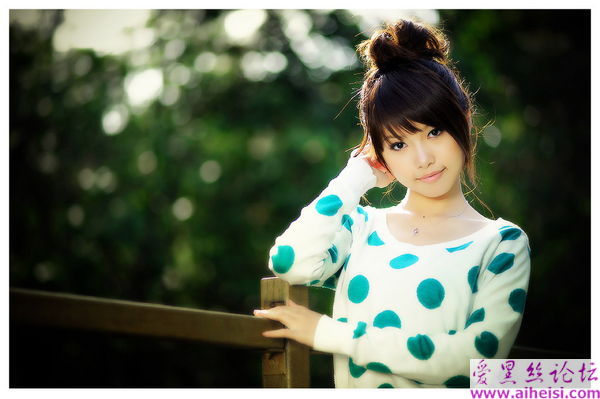 养眼美女---关莉莎套图