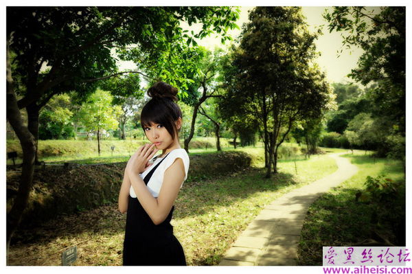 养眼美女---关莉莎套图