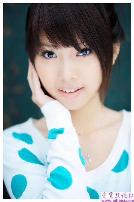 养眼美女---关莉莎套图