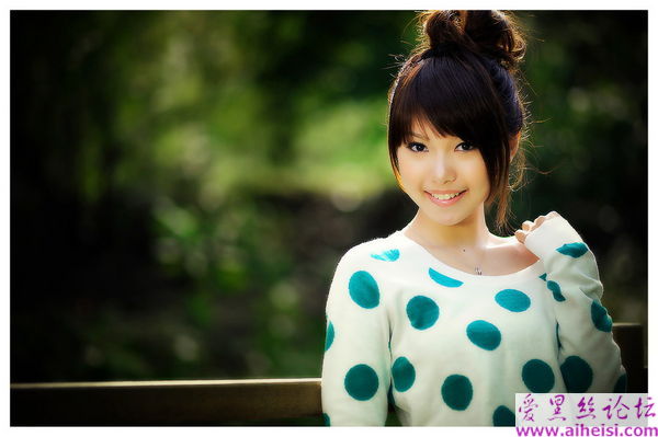 养眼美女---关莉莎套图