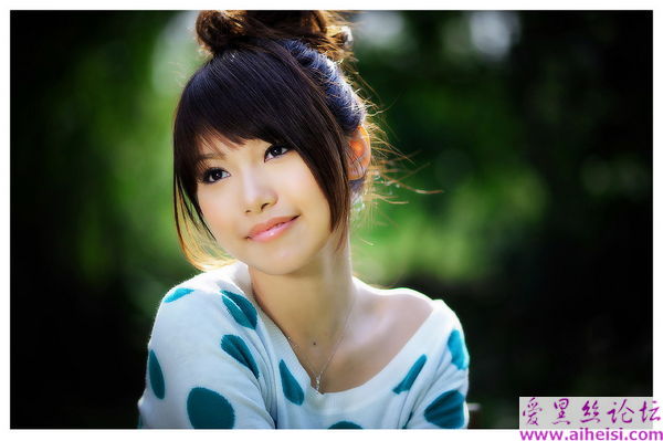 养眼美女---关莉莎套图