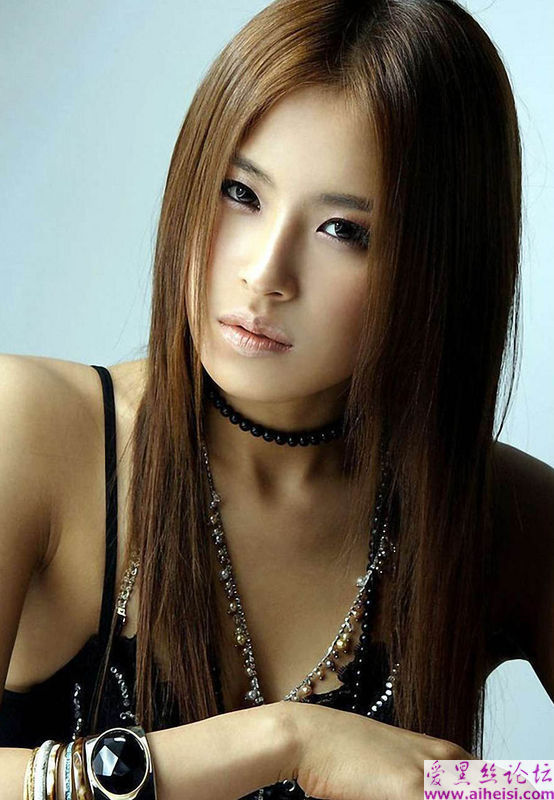 冷艳的美女