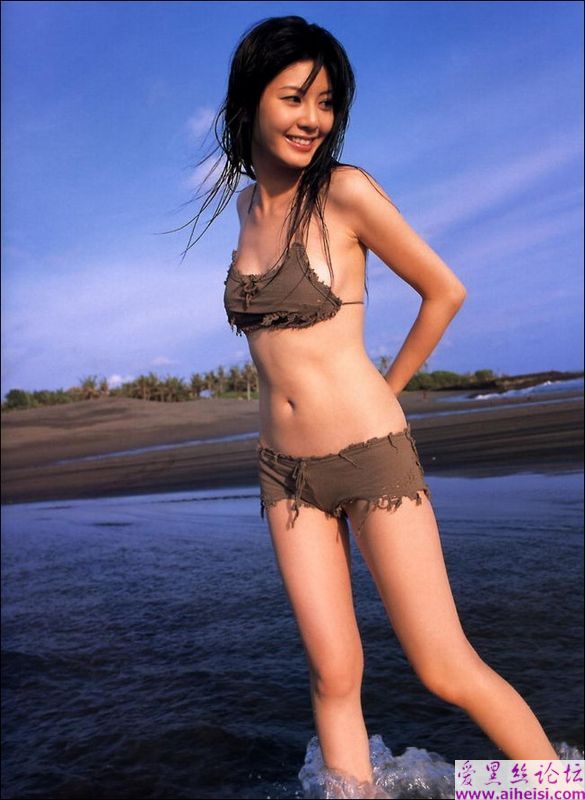 出水的性感日女原史奈