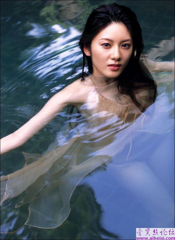 出水的性感日女原史奈