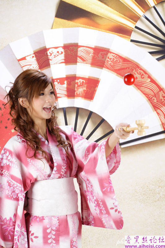 可愛和服日本妹