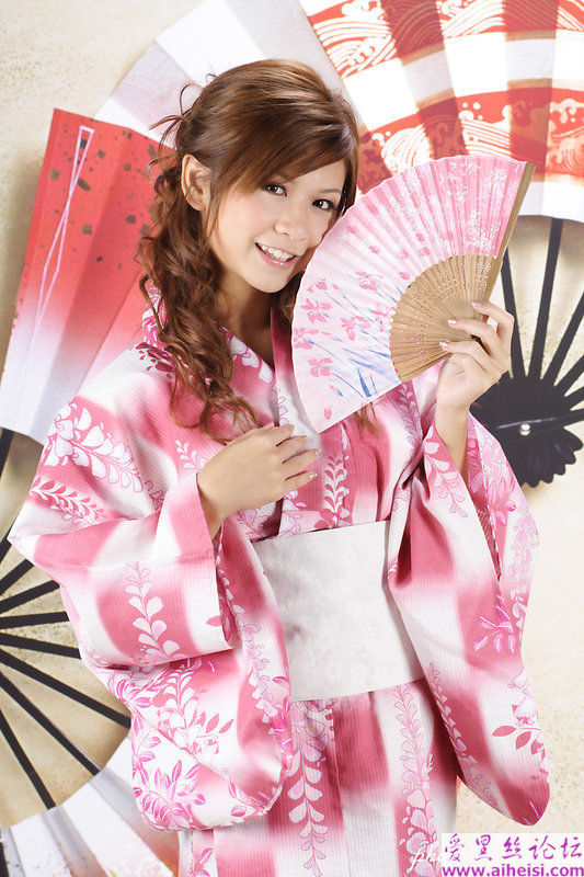 可愛和服日本妹
