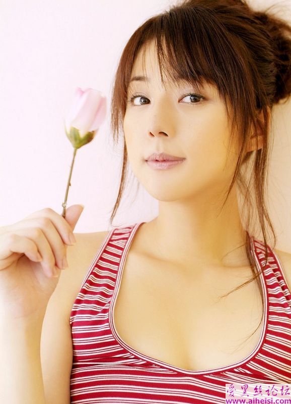 吉冈美穗清新迷人写真