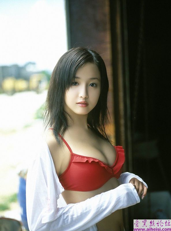 含苞待放的女孩