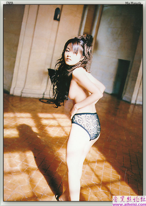 增田未亚情趣内衣写真