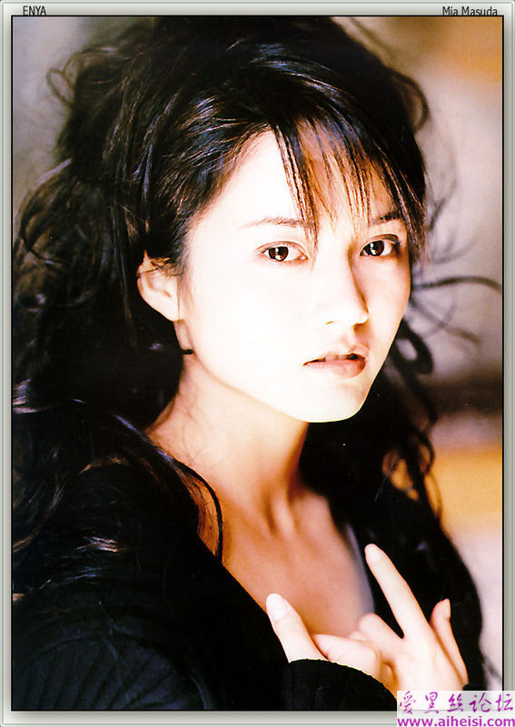 增田未亚情趣内衣写真