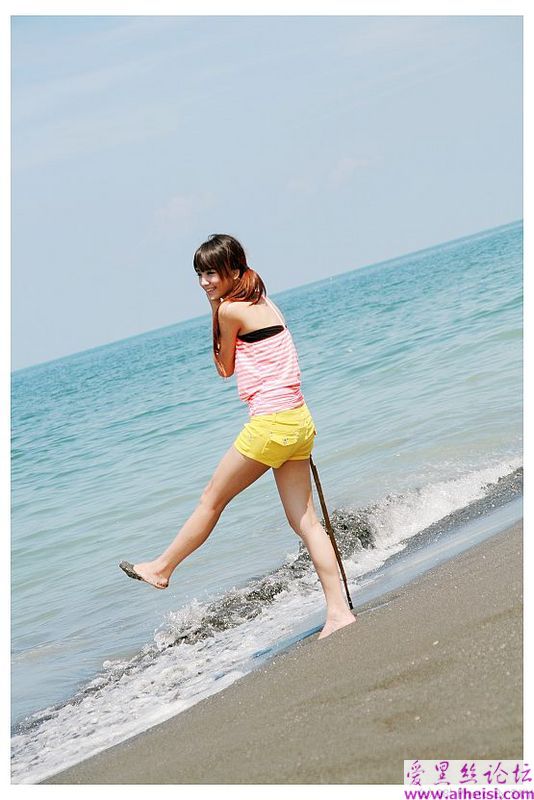 夏日美女无尽的春色和情欲