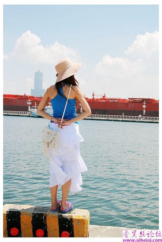 夏日美女无尽的春色和情欲