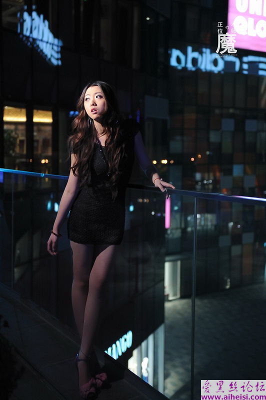 夜の浮极品美女