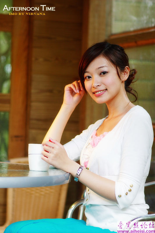 夢中情人般的靓女