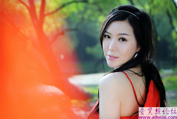 天生丽质的大连少女