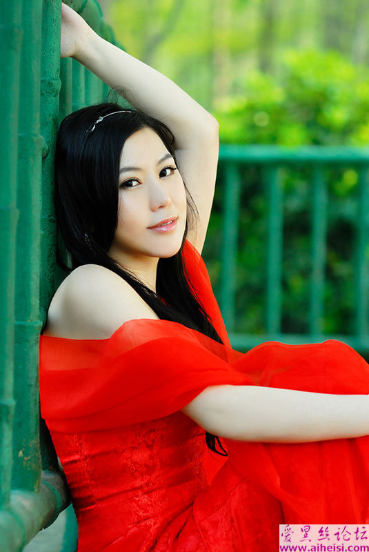 天生丽质的大连少女