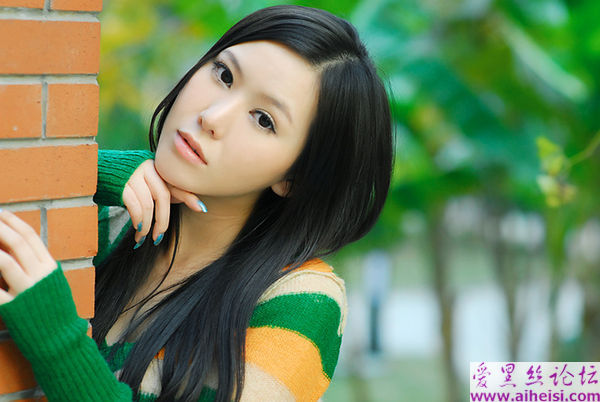 天生丽质的大连少女