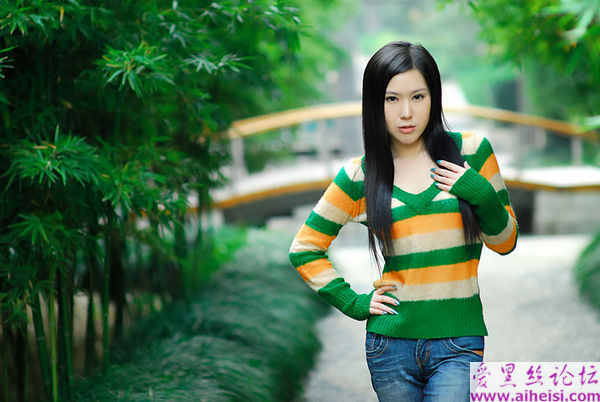 天生丽质的大连少女