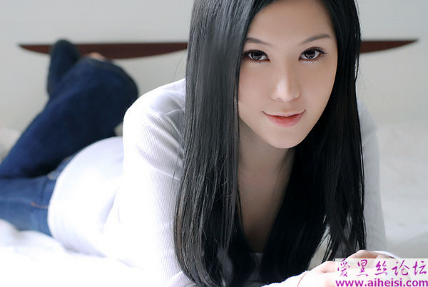 天生丽质的大连少女