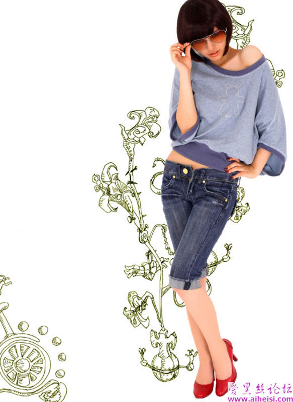 夸张的美女行为服装展示图