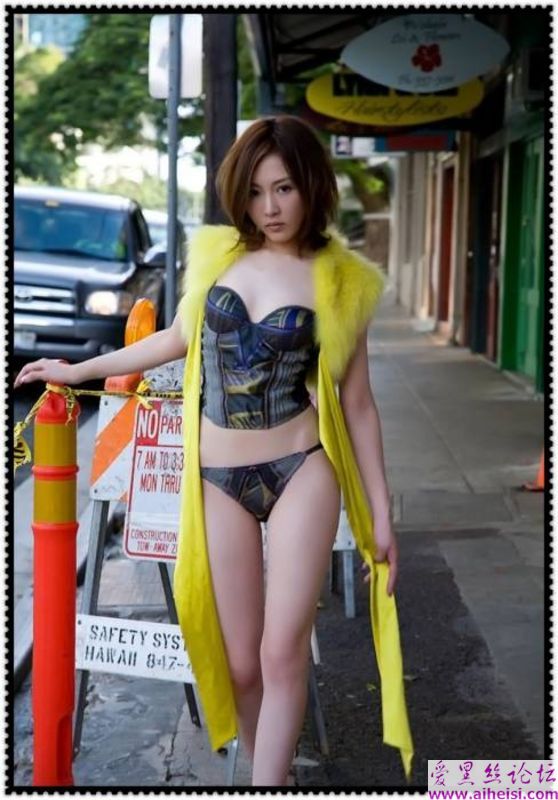 妩媚女人处处诱人