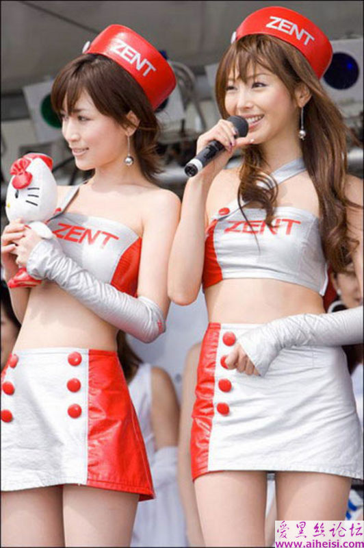 妹妹,小心走火哦!
