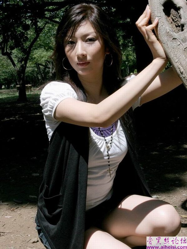 宾馆少妇的魅力,实实在在的诱惑!