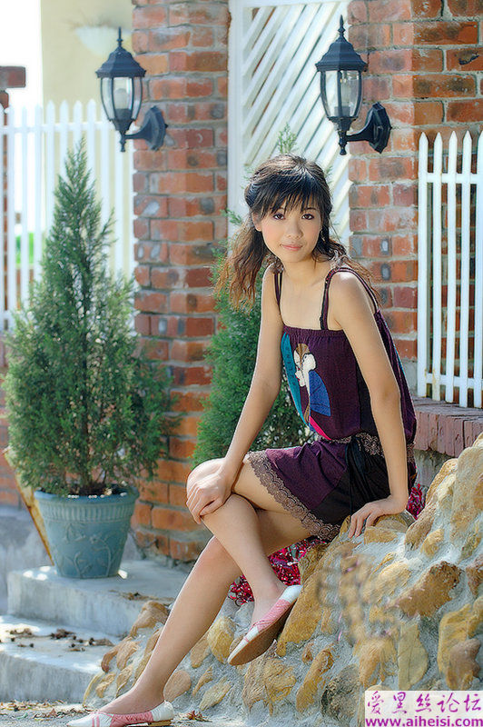 小家碧玉,_湖边美女