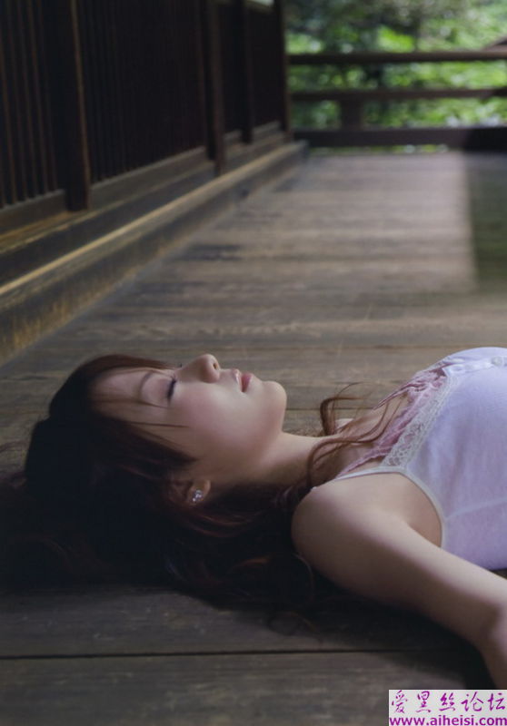 少女的美丽与哀愁