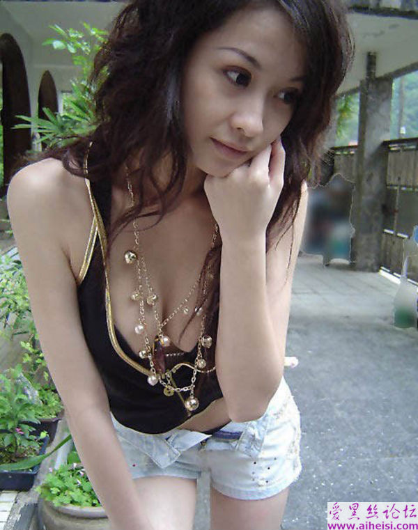 少妇内衣里的秘密