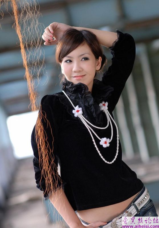 山野里黑色的韵味
