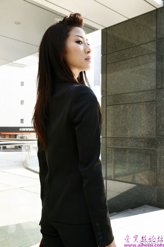 当银行女职员下班以后(18禁)