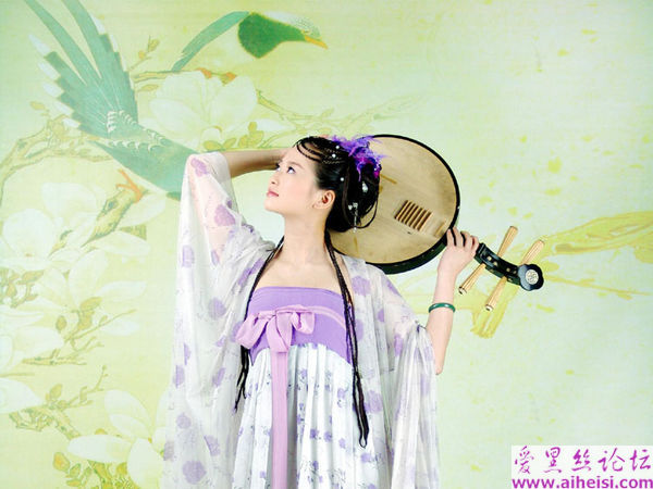 很有特色的古装美女图片欣赏