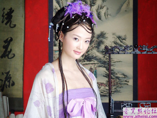 很有特色的古装美女图片欣赏