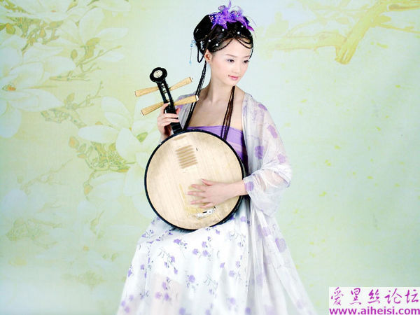 很有特色的古装美女图片欣赏