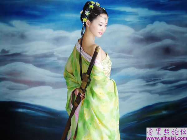 很有特色的古装美女图片欣赏