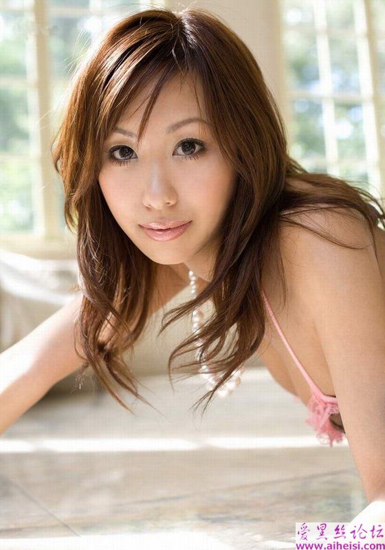 性感诱惑美女脱衣服的艺术