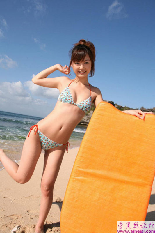 日本女孩露锋芒