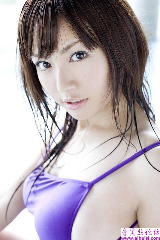 皮肤白嫩的美女，好图让人分享