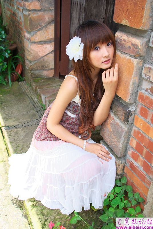 甜美可爱的清纯小妹妹