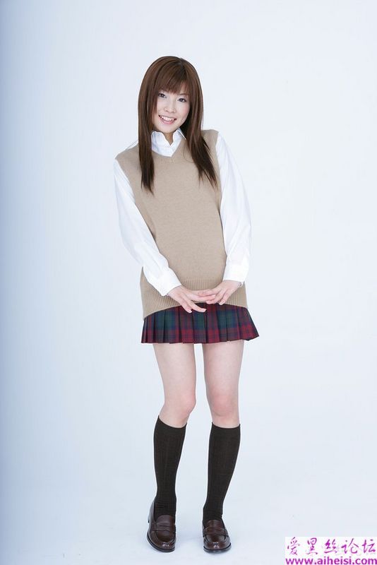 日本清纯女学生