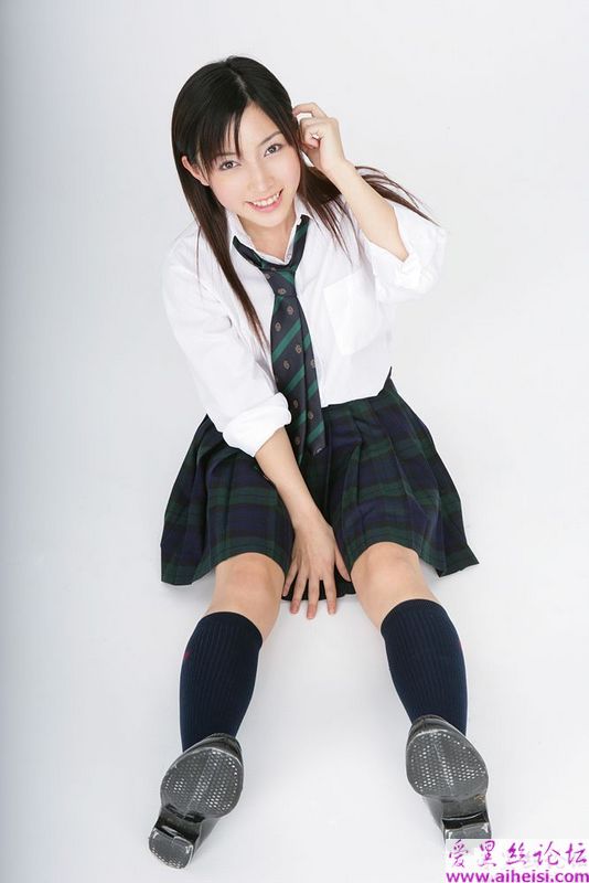 日本清纯女学生