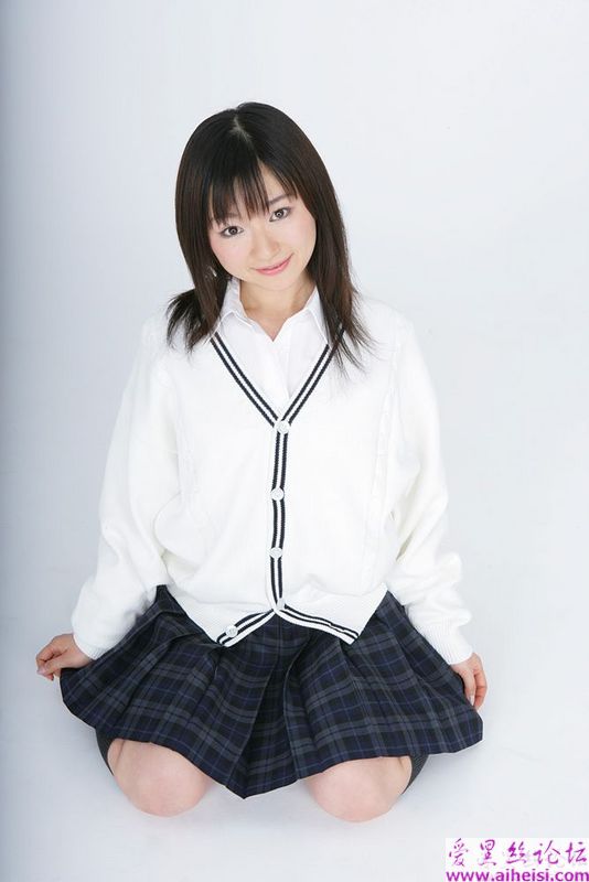 日本清纯女学生