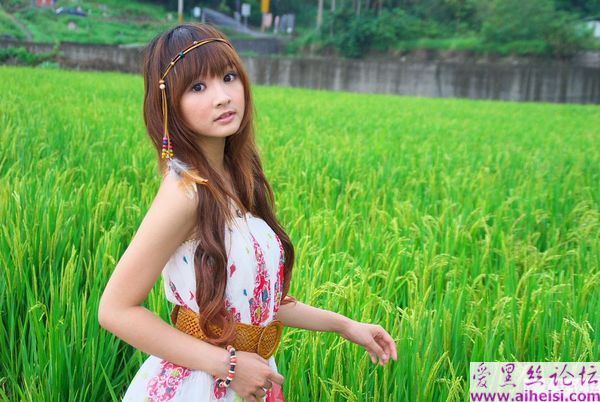 甜美可爱的清纯小妹妹