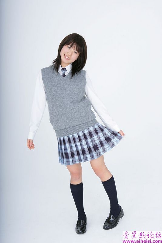 日本清纯女学生