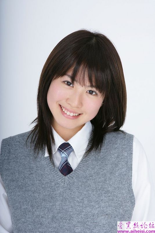 日本清纯女学生