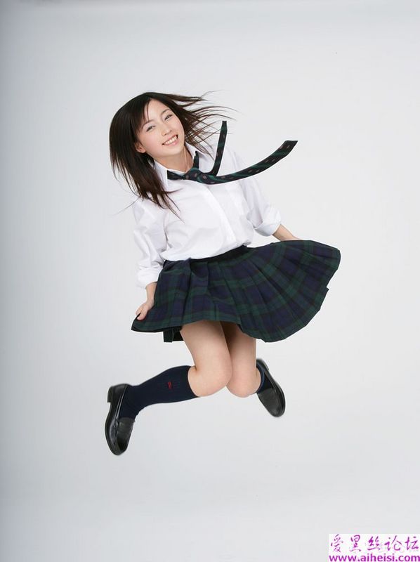 日本清纯女学生