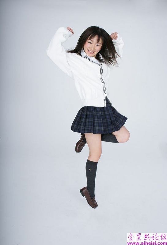 日本清纯女学生