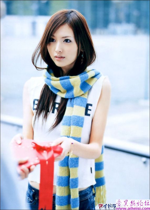 清纯的美眉